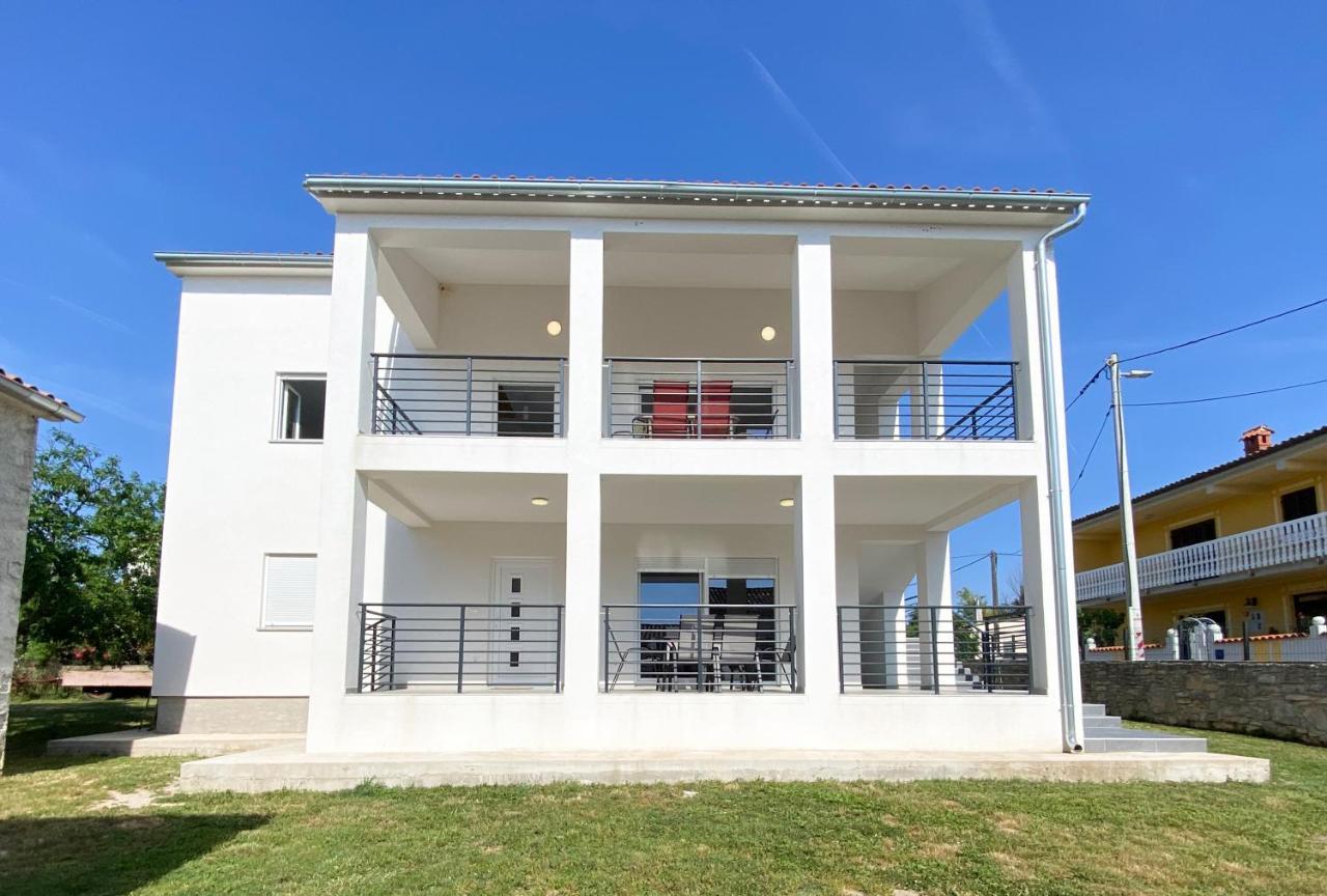 Villa Alexandria ลิทซ์ยัน ภายนอก รูปภาพ